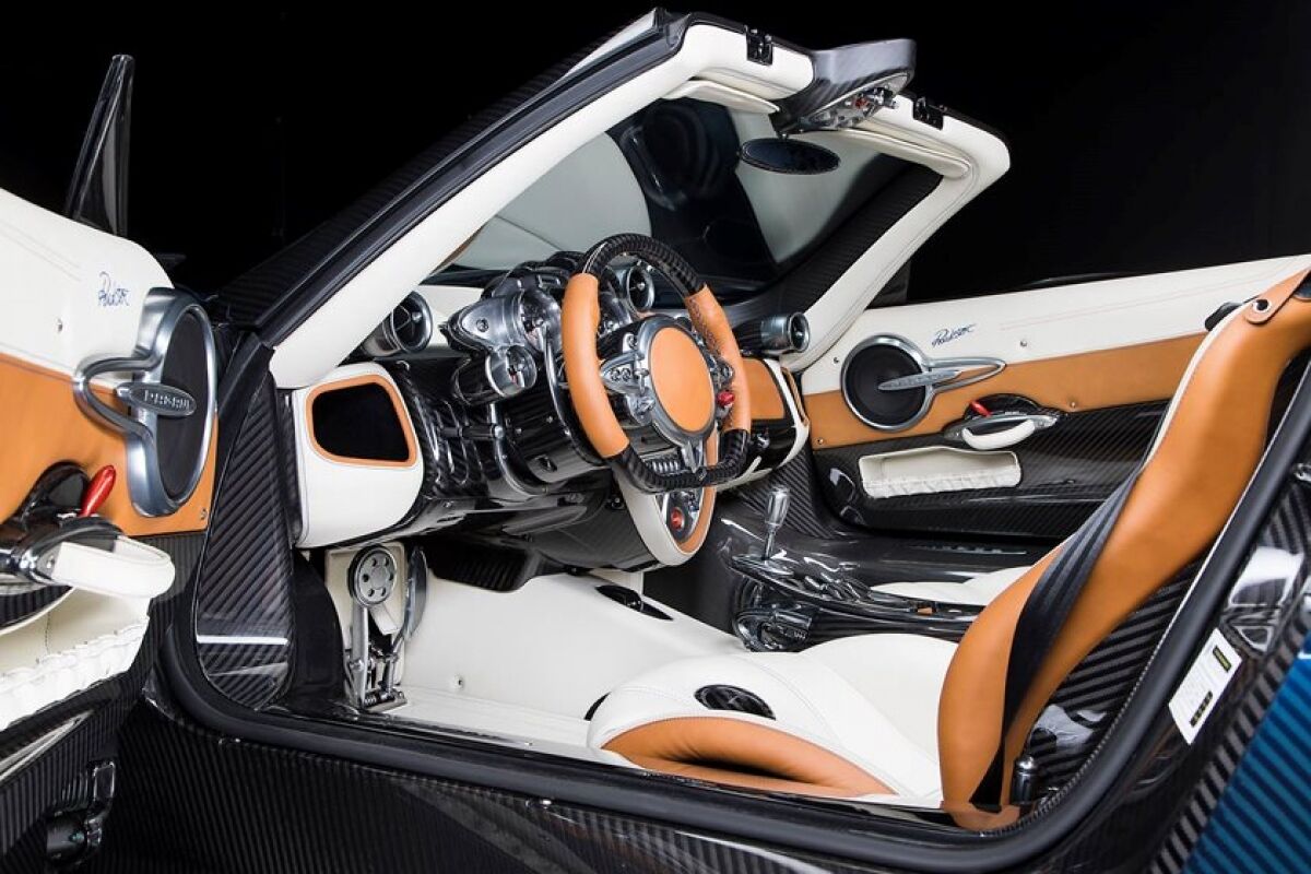 Pagani Huayra Roadster BC