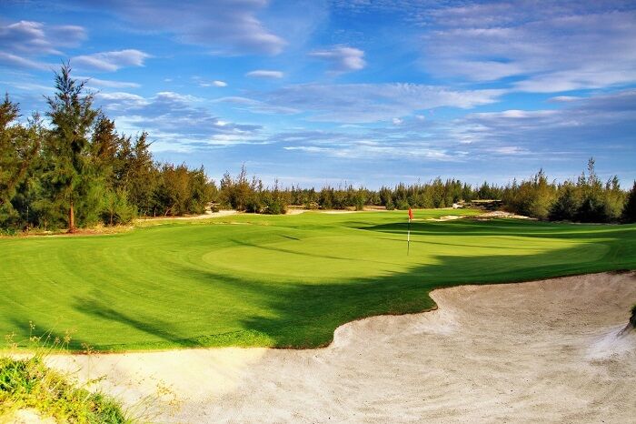 Khám phá những sân golf gần Hà Nội - Điểm hẹn lý tưởng cho ngày cuối tuần-13