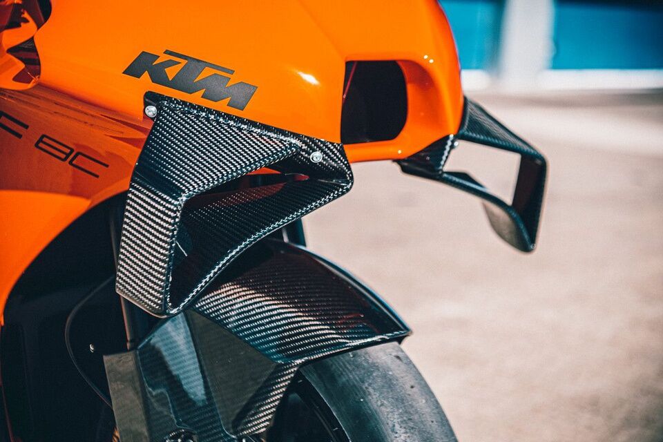 KTM trình làng mẫu RC 8C - Bản giới hạn cho đường đua-5