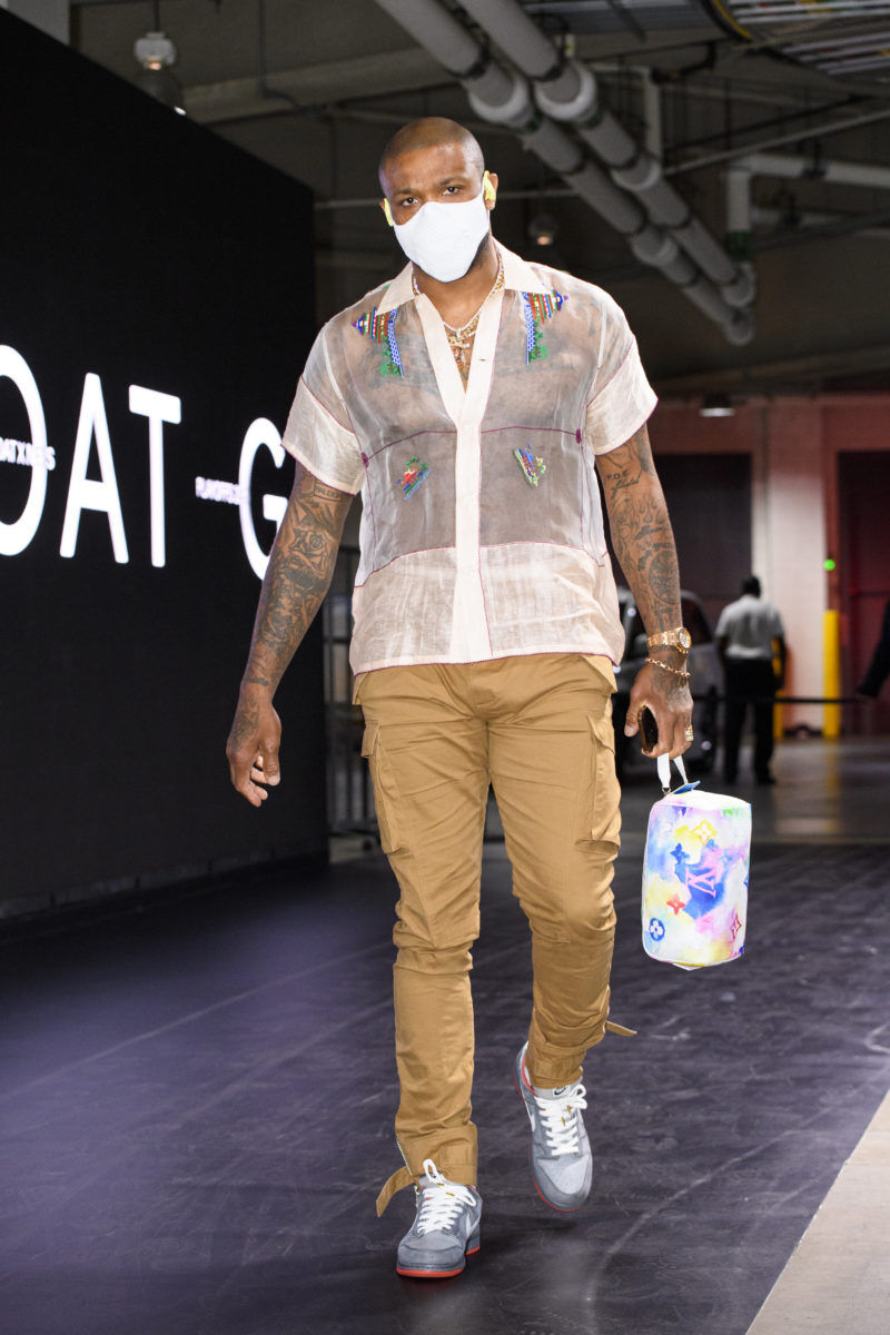 PJ Tucker - “Ông vua sneaker” trong giới NBA - P1-4