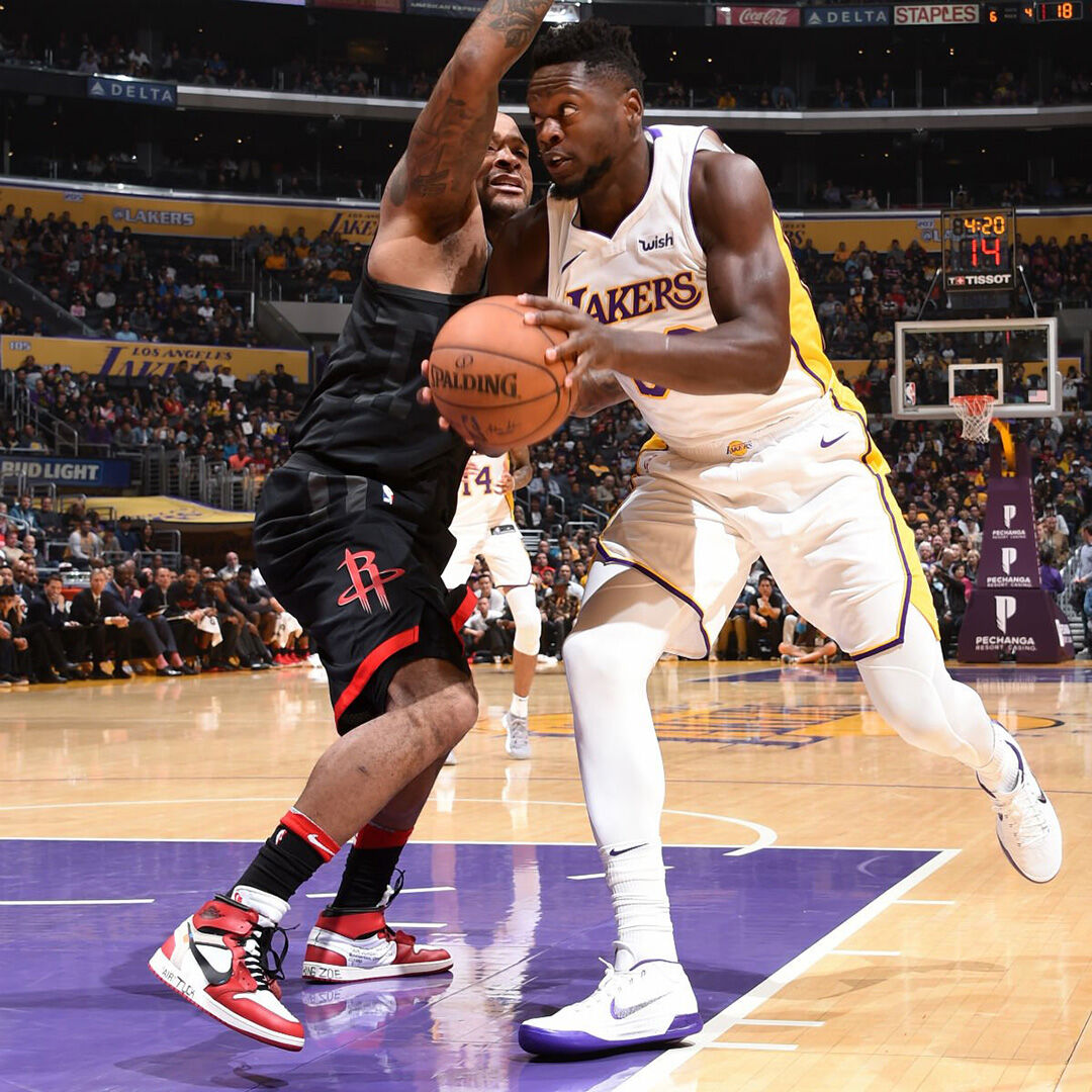 PJ Tucker - “Ông vua sneaker” trong giới NBA - P2-2