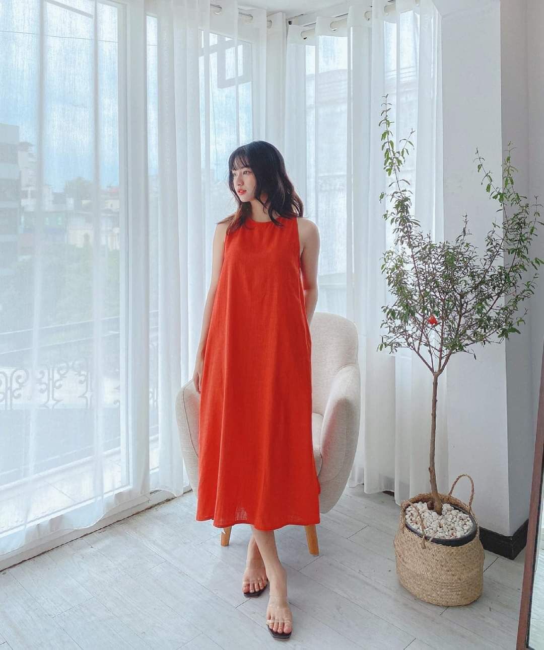 Hết dịch đi du lịch, 4 mẹo thời trang để suốt hành trình luôn thoải mái - 1