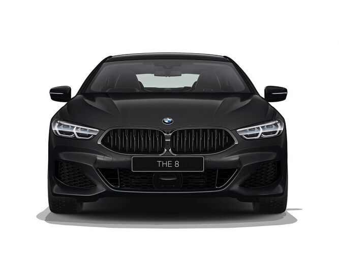 BMW 8 Series Frozen Black Edition ra mắt tại Nhật, giới hạn chỉ 20 chiếc-9