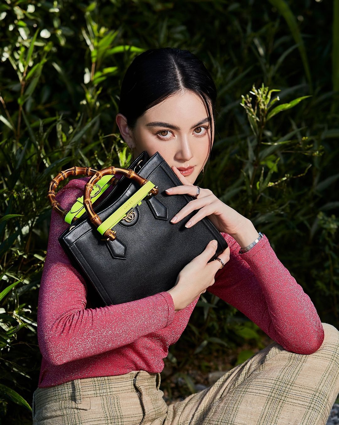 Màn “tái sinh” đầy ấn tượng của Gucci Diana Bag-6