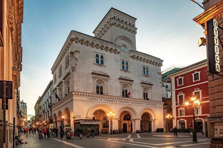 15 ngôi làng đẹp như cổ tích mà du khách chỉ có thể tìm thấy ở chốn phù hoa Italia - 7