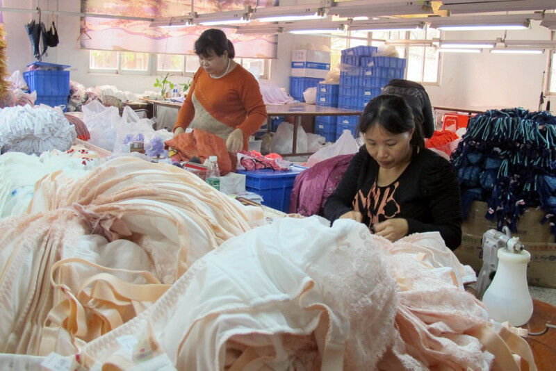 Ghé thăm “thủ đô đồ lót” lớn nhất thế giới-2