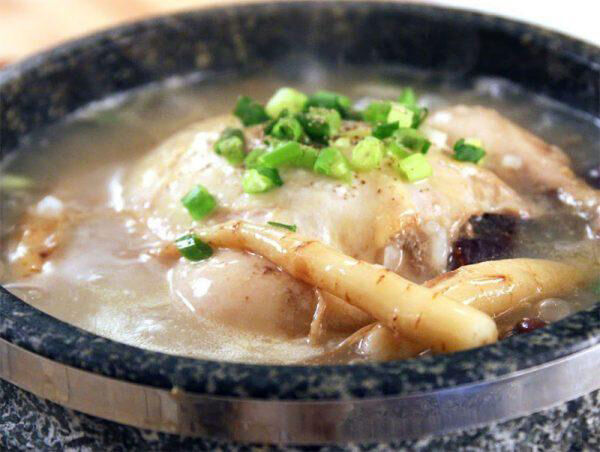 Nghịch lý “càng xấu càng đắt”, sâm biển có giá đến 68 triệu đồng/kg-6