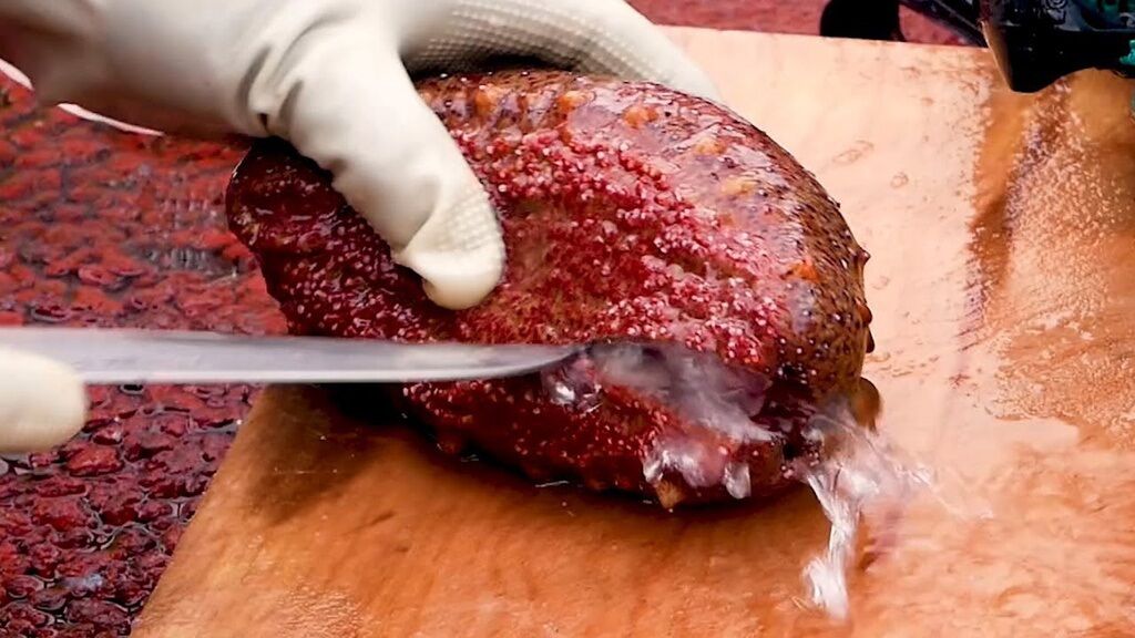 Nghịch lý “càng xấu càng đắt”, sâm biển có giá đến 68 triệu đồng/kg-2