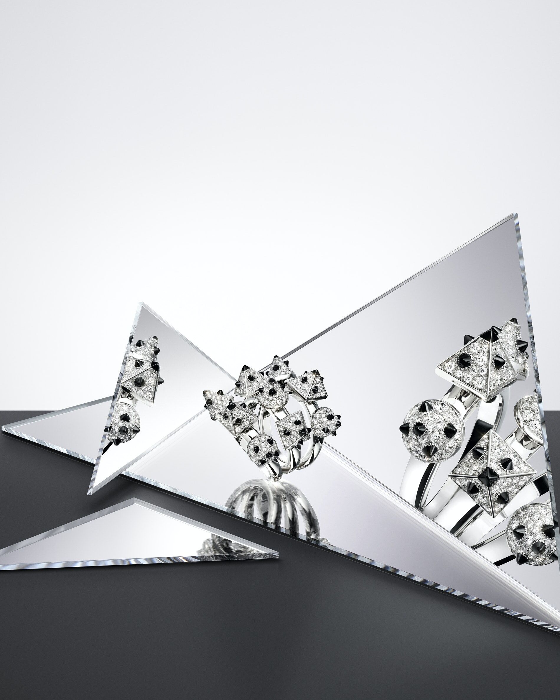 Cartier Clash [Un]Limited - Khi giới hạn phá vỡ mọi giới hạn-2
