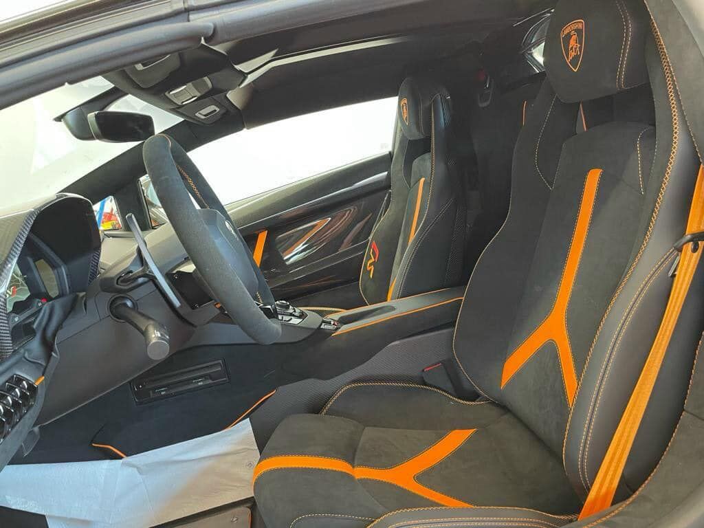 Thêm bộ đôi Lamborghini Aventador SVJ Roadster chuẩn bị cập bến Việt Nam-2