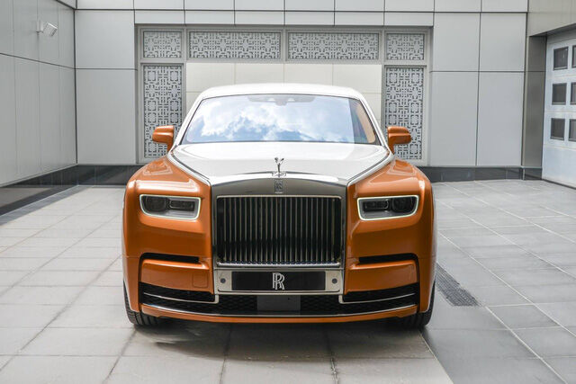 Rolls-Royce Phantom VIII Privacy Suite -2