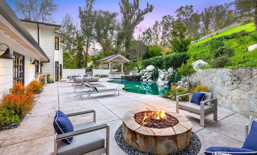 Miley Cyrus rao bán biệt thự 7,2 triệu USD ở Hidden Hills-2