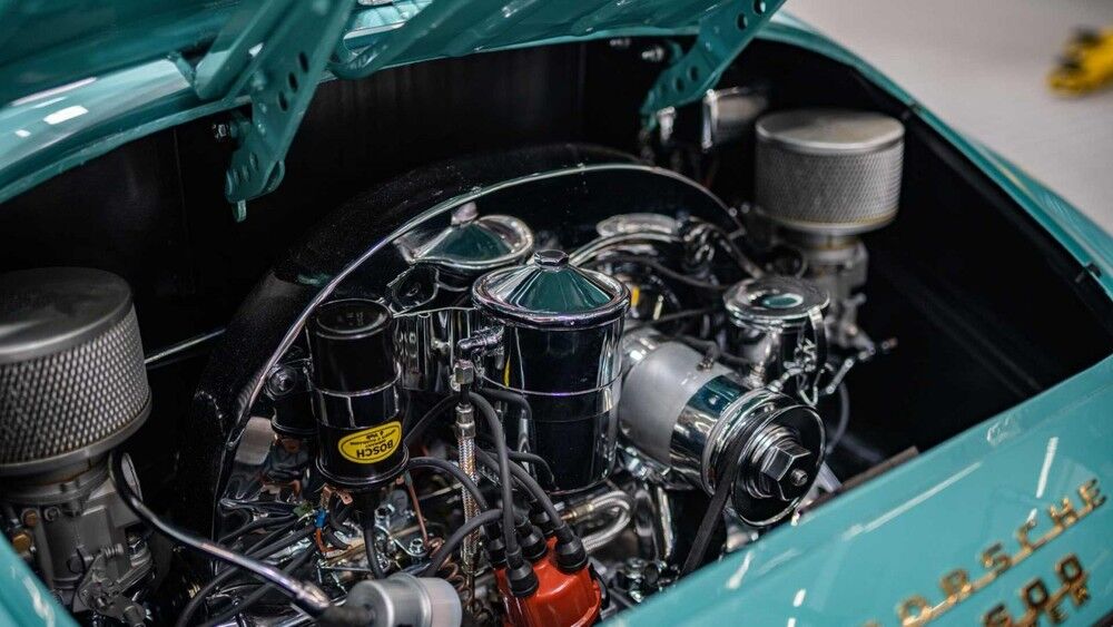 Xe cổ Porsche 356 Speedster 1955 hồi sinh-4
