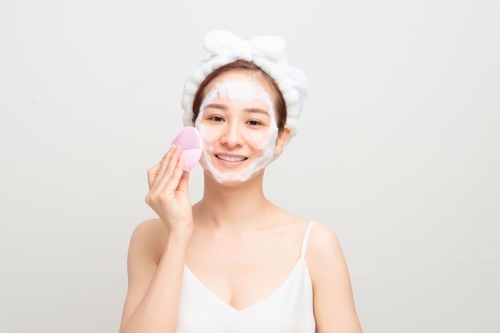 Những sai lầm cần tránh khi rửa mặt-6