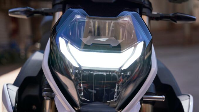 BMW S 1000 R 2021 dự kiến trình làng vào tháng 9 tại Việt Nam-2