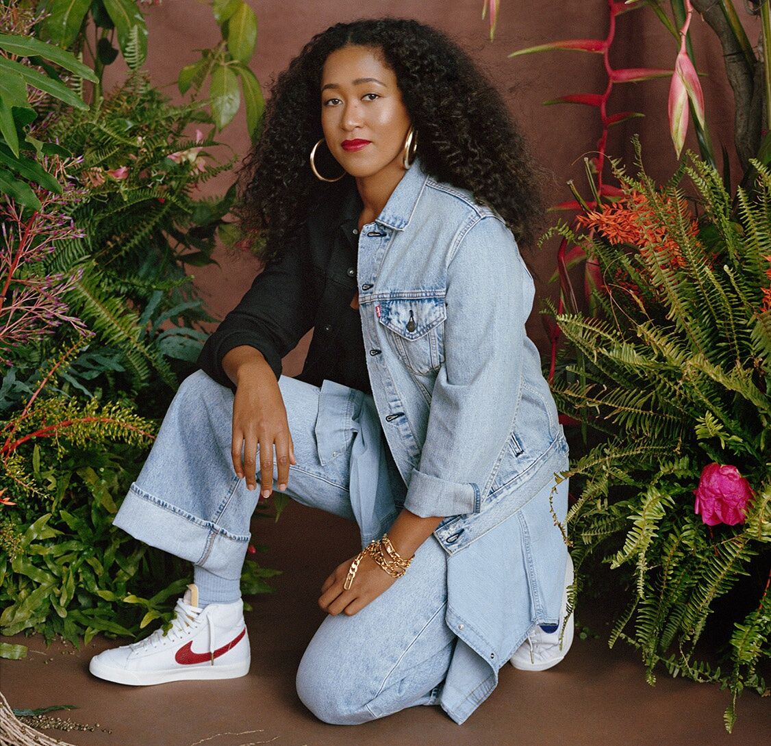 Nữ hoàng quần vợt Naomi Osaka và những bắt tay cùng các nhà mốt đình đám