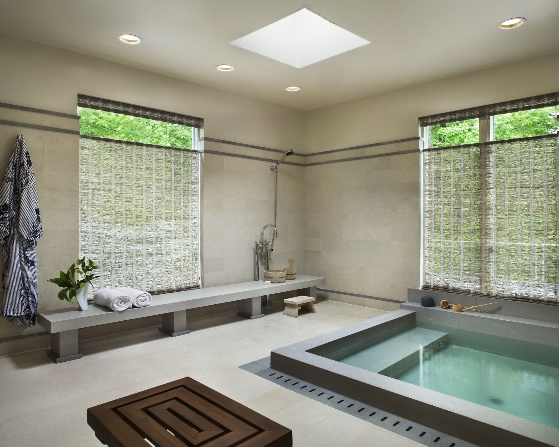Thiết kế nội thất đẹp lạ cùng bồn tắm chìm, biến phòng tắm thành spa sang chảnh-5