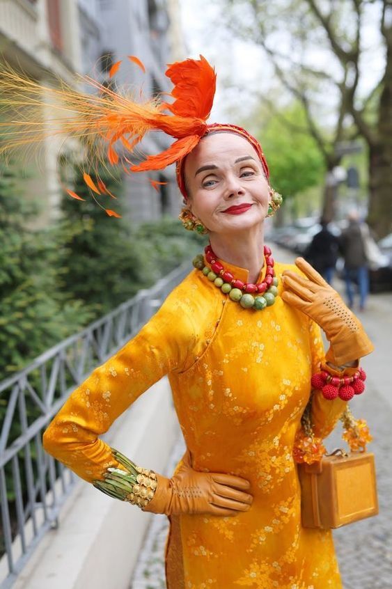 3 cặp đôi fashionista cao tuổi gây sốt làng mốt thế giới-2