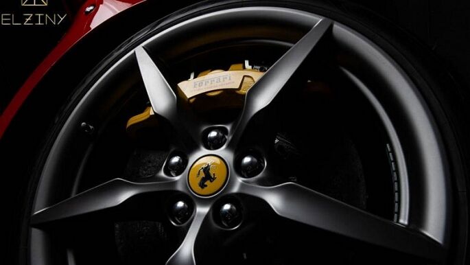 Chiêm ngưỡng siêu xe Ferrari F8 Tributo Modena Italy-5