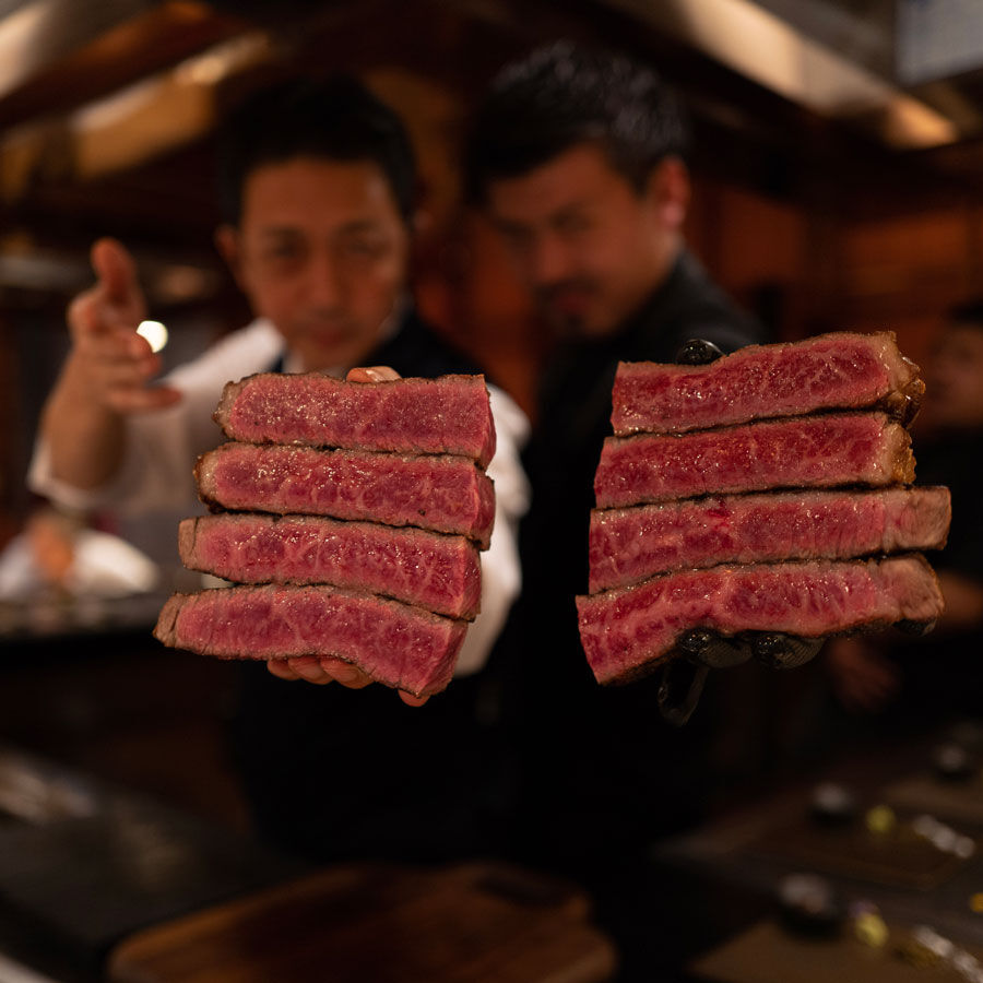 Nhà hàng WagyuMafia và món sandwich bò Wagyu trứ danh toàn thế giới-7