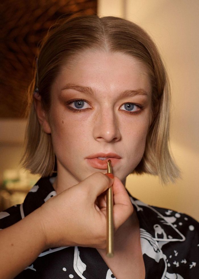 Người đẹp chuyển giới Hunter Schafer gây ấn tượng mạnh tại Met Gala-2