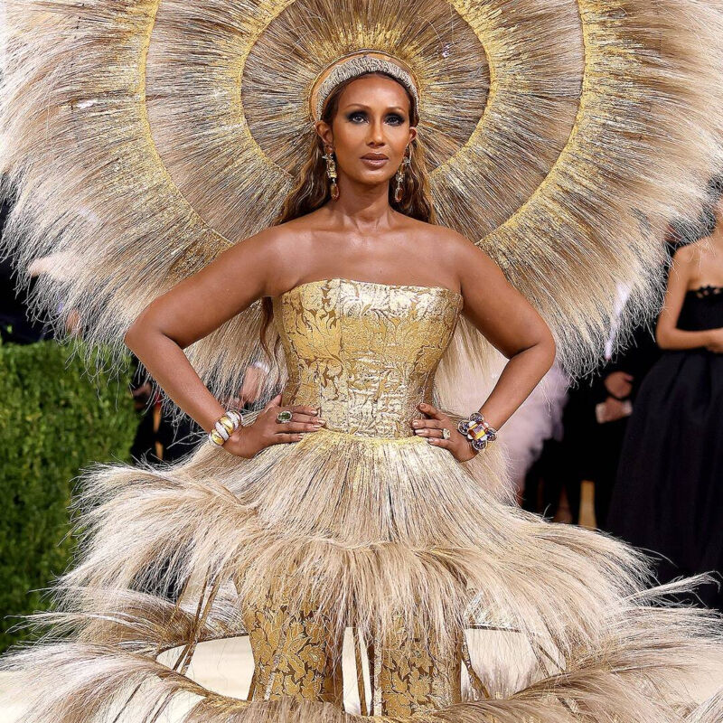 Những món nữ trang cao cấp được lăng xê tại Met Gala 2021-3