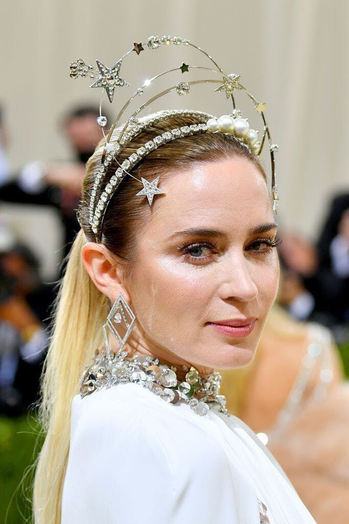 Xu hướng đính đá nổi lên sau Met Gala-2