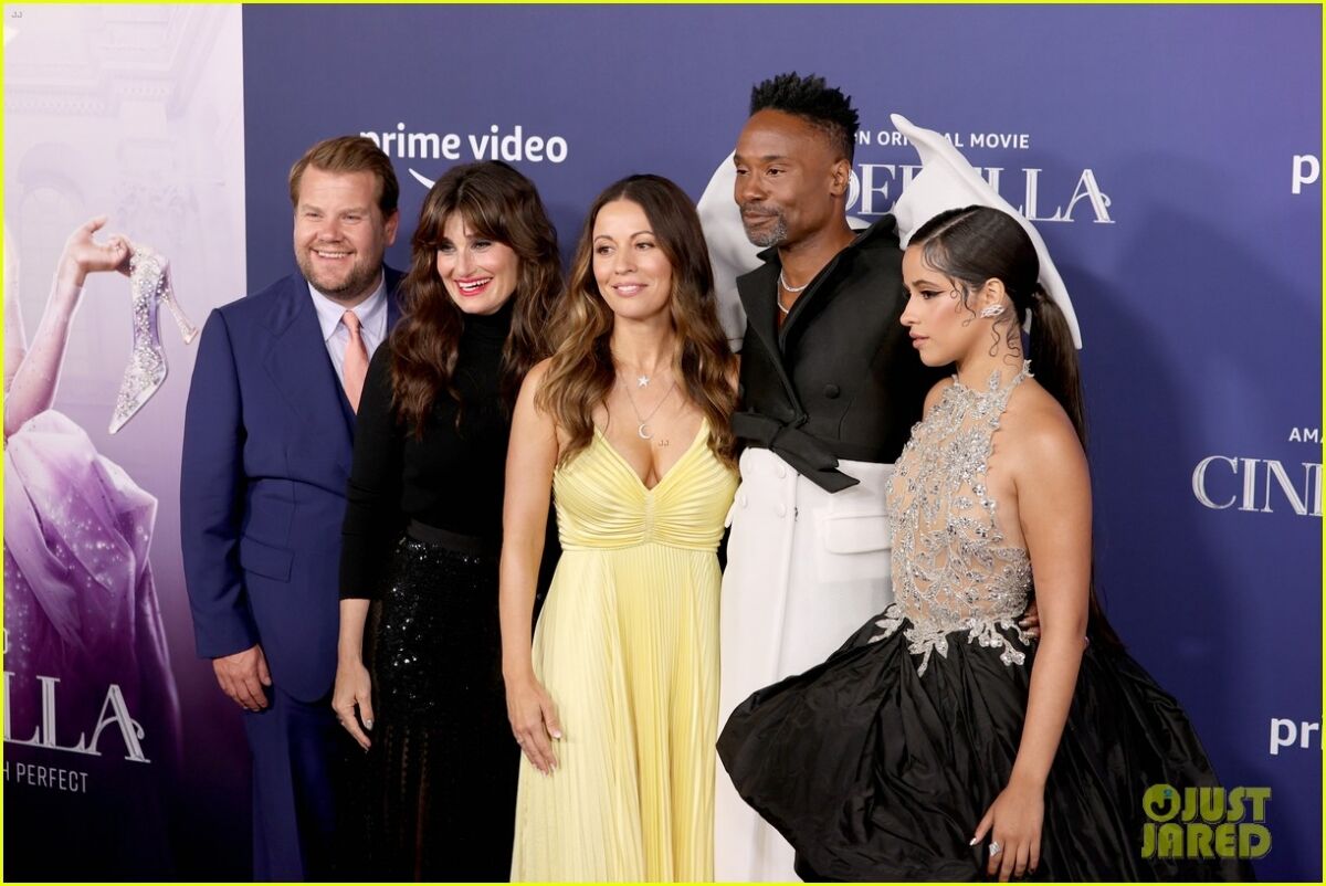 Billy Porter diện đầm đính nơ, nổi bật trên thảm đỏ ra mắt Cinderella-9