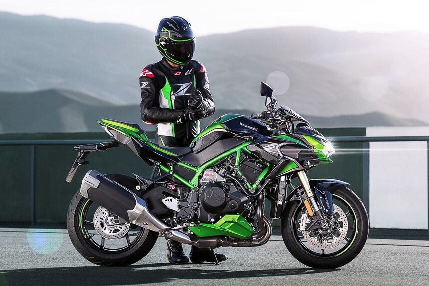 8 mẫu super nakedbike tốt nhất năm 2021 ảnh 2