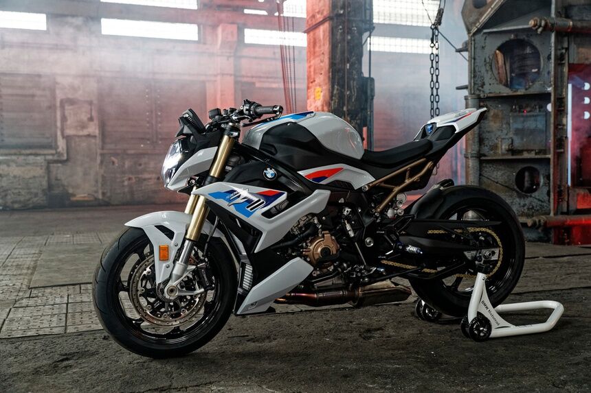 8 mẫu super nakedbike tốt nhất năm 2021 ảnh 7
