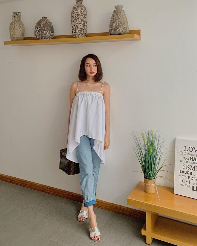 Có 1 mẫu đầm khiến sao nữ Vbiz mê mệt: Thoải mái level max nhưng lại khiến nhiều cô vướng vào nghi vấn có bầu - Ảnh 3.