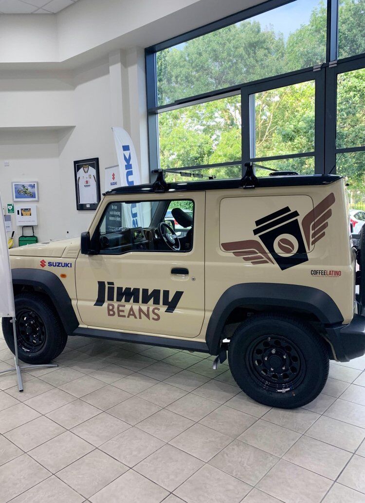 Suzuki Jimny có thêm phiên bản xe cà phê di động độc đáo-2