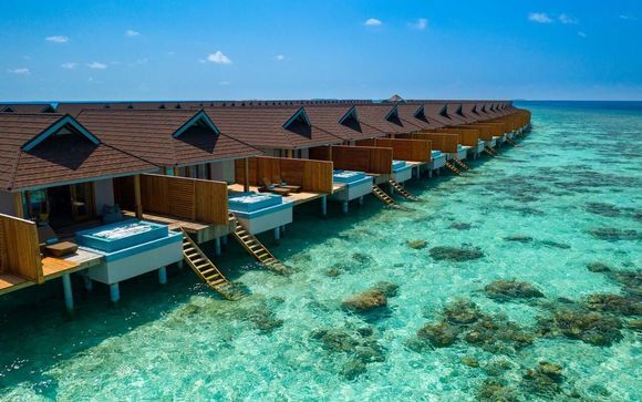 Carpe Diem Beach Resort & Spa 5* - Male - Up to -70% | Voyage Privé