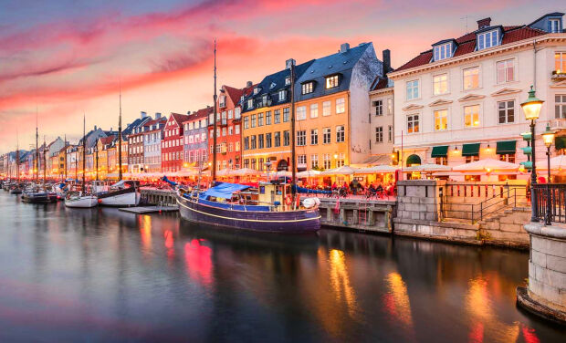 Vé máy bay giá rẻ đi Copenhagen 2021 các hãng hàng không