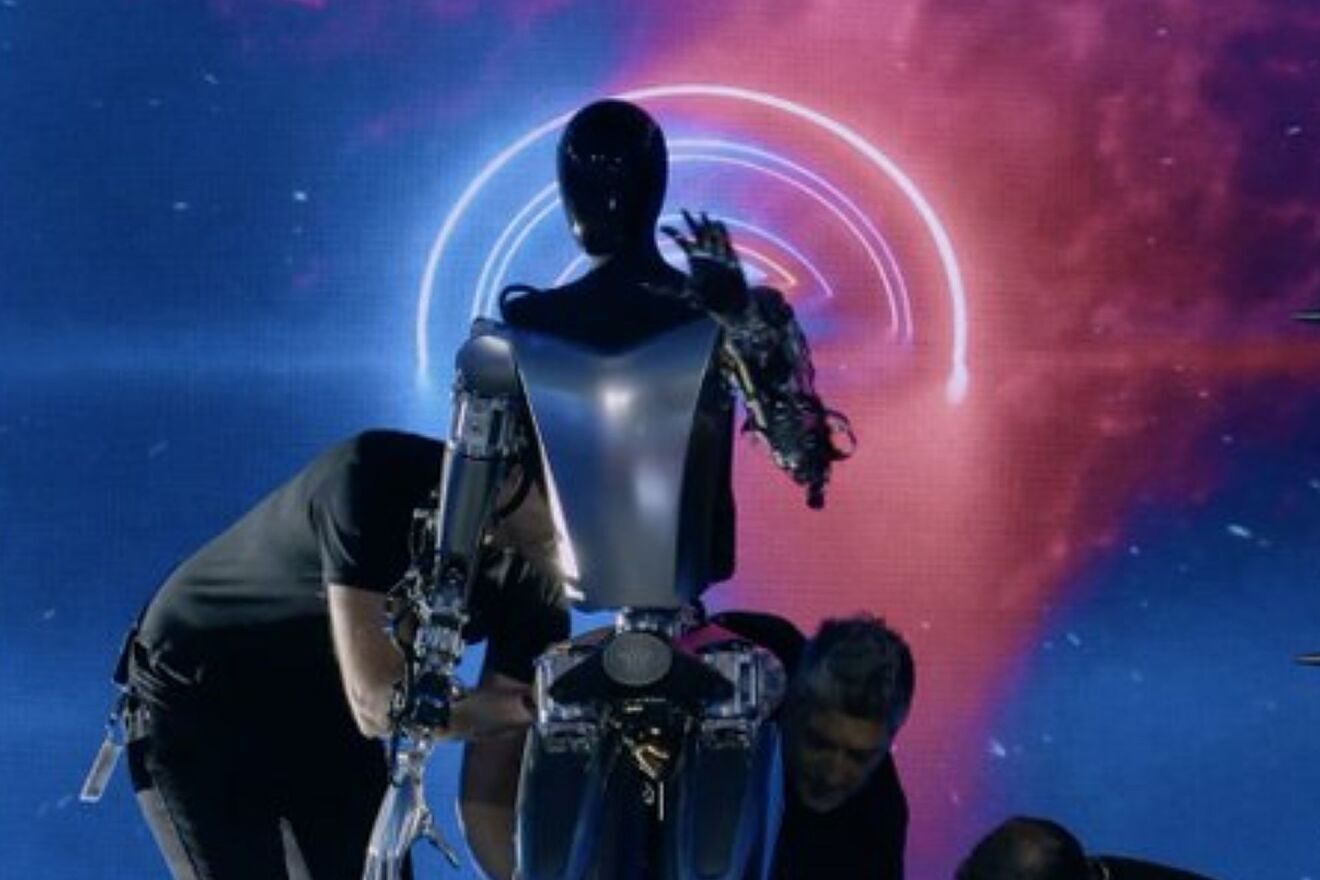 robot hình người Optimus