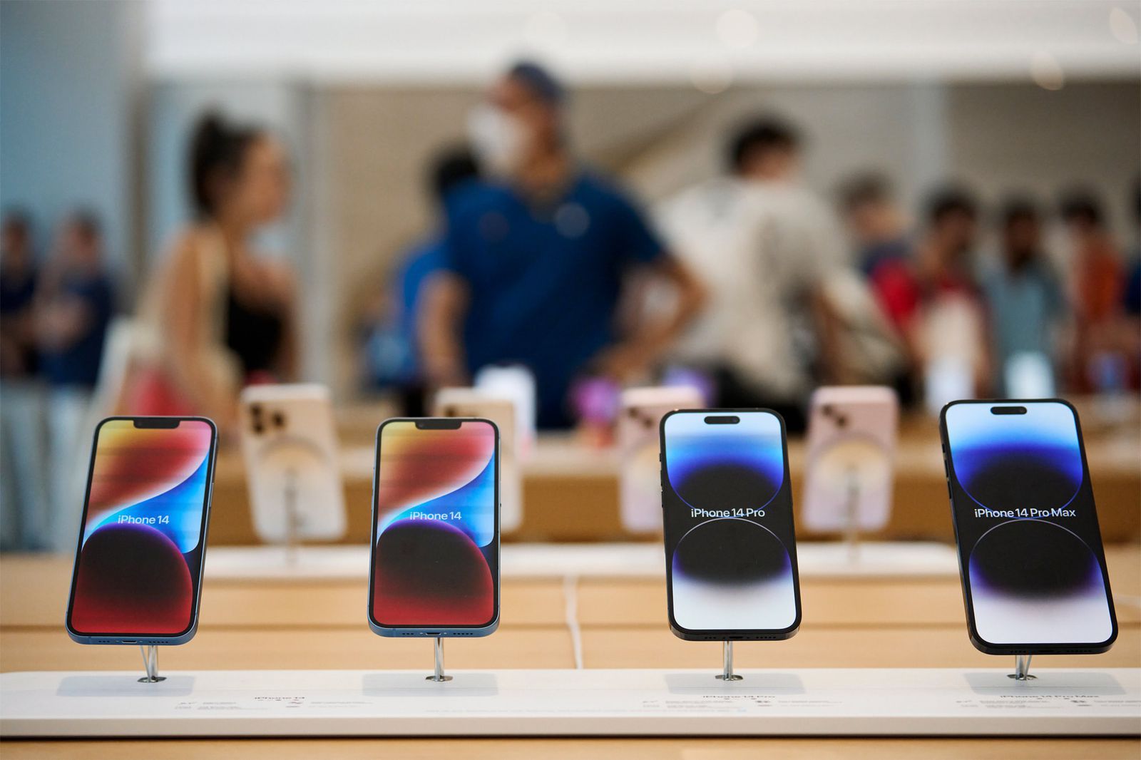 giá bán iPhone 14 rẻ hơn