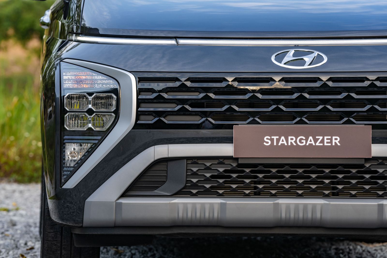 Xe Hyundai Stargazer giá rẻ