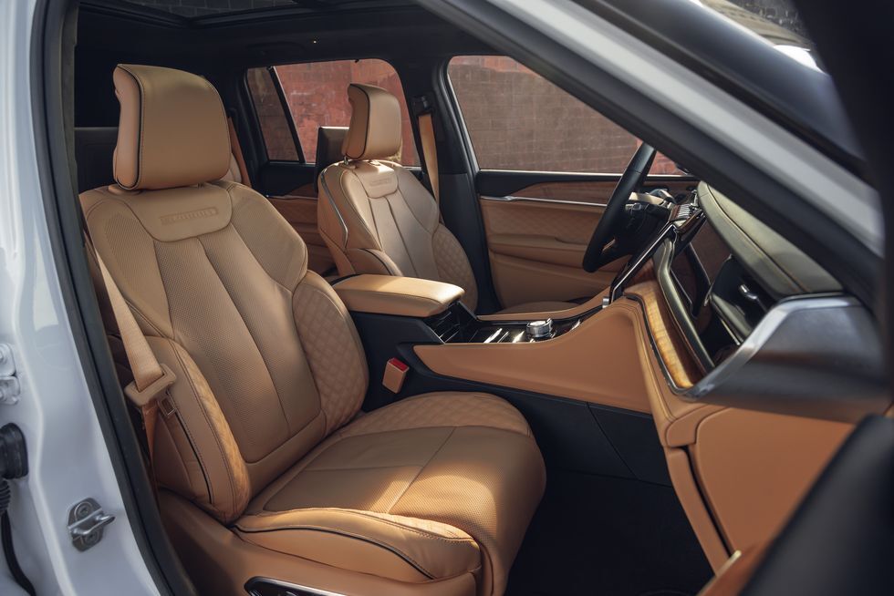 Jeep Grand Cherokee ra mắt