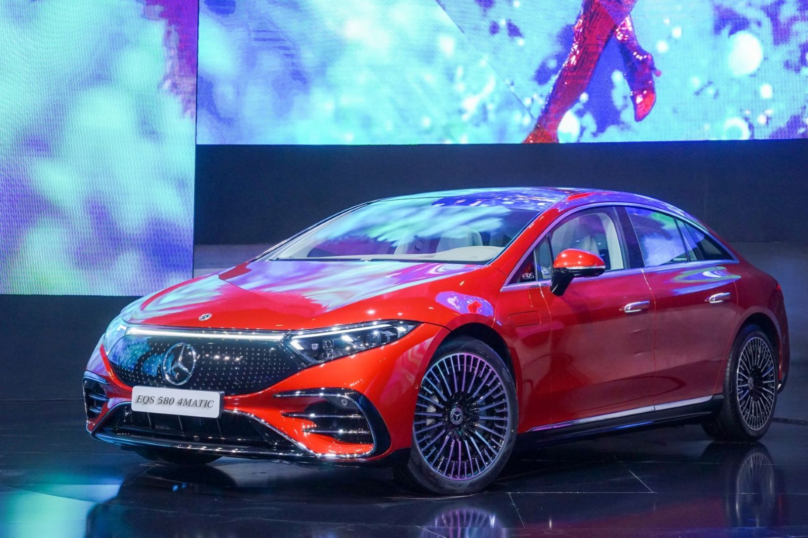 Sedan điện EQS của Mercedes-Benz