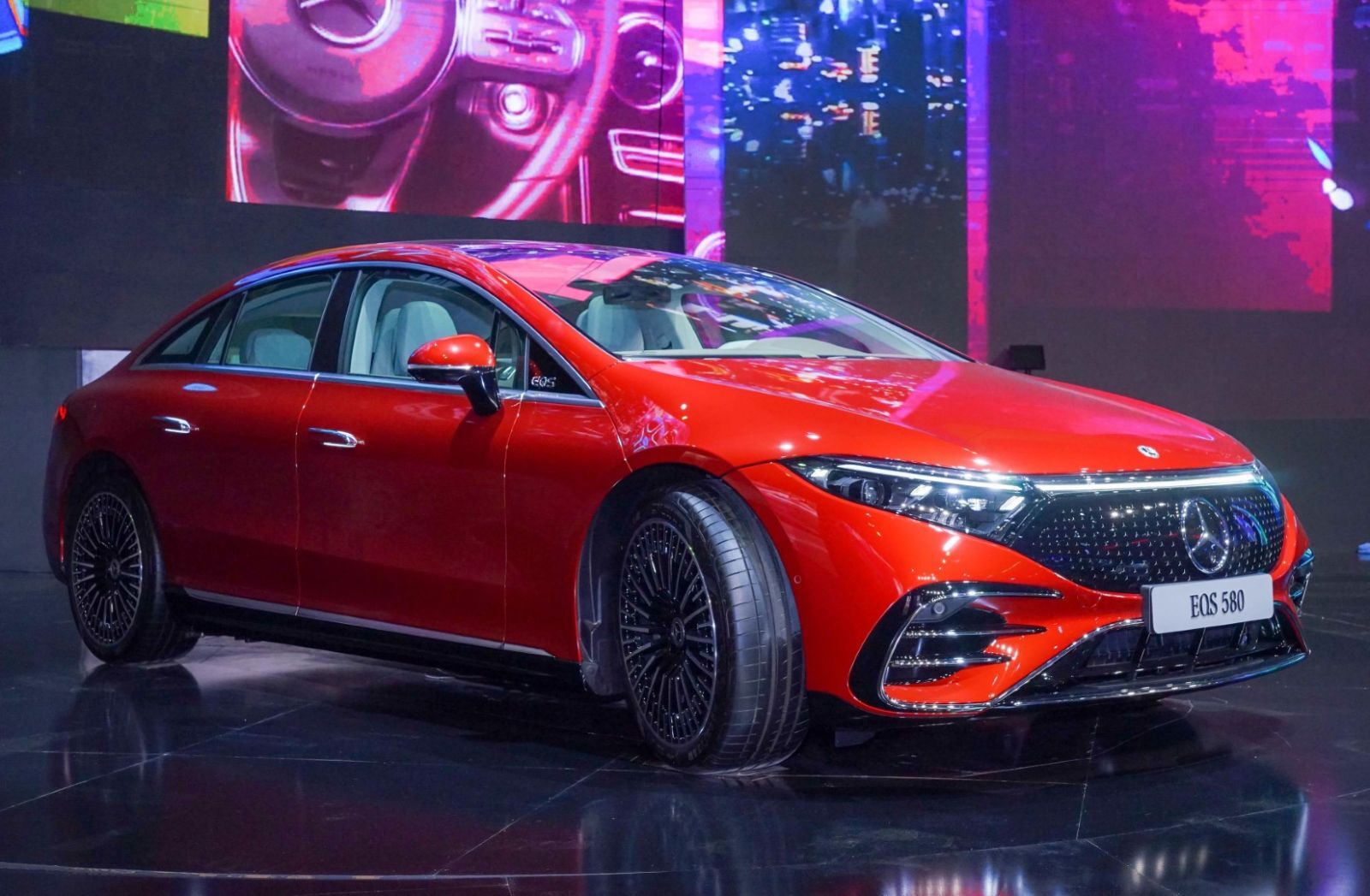 Sedan điện EQS của Mercedes-Benz