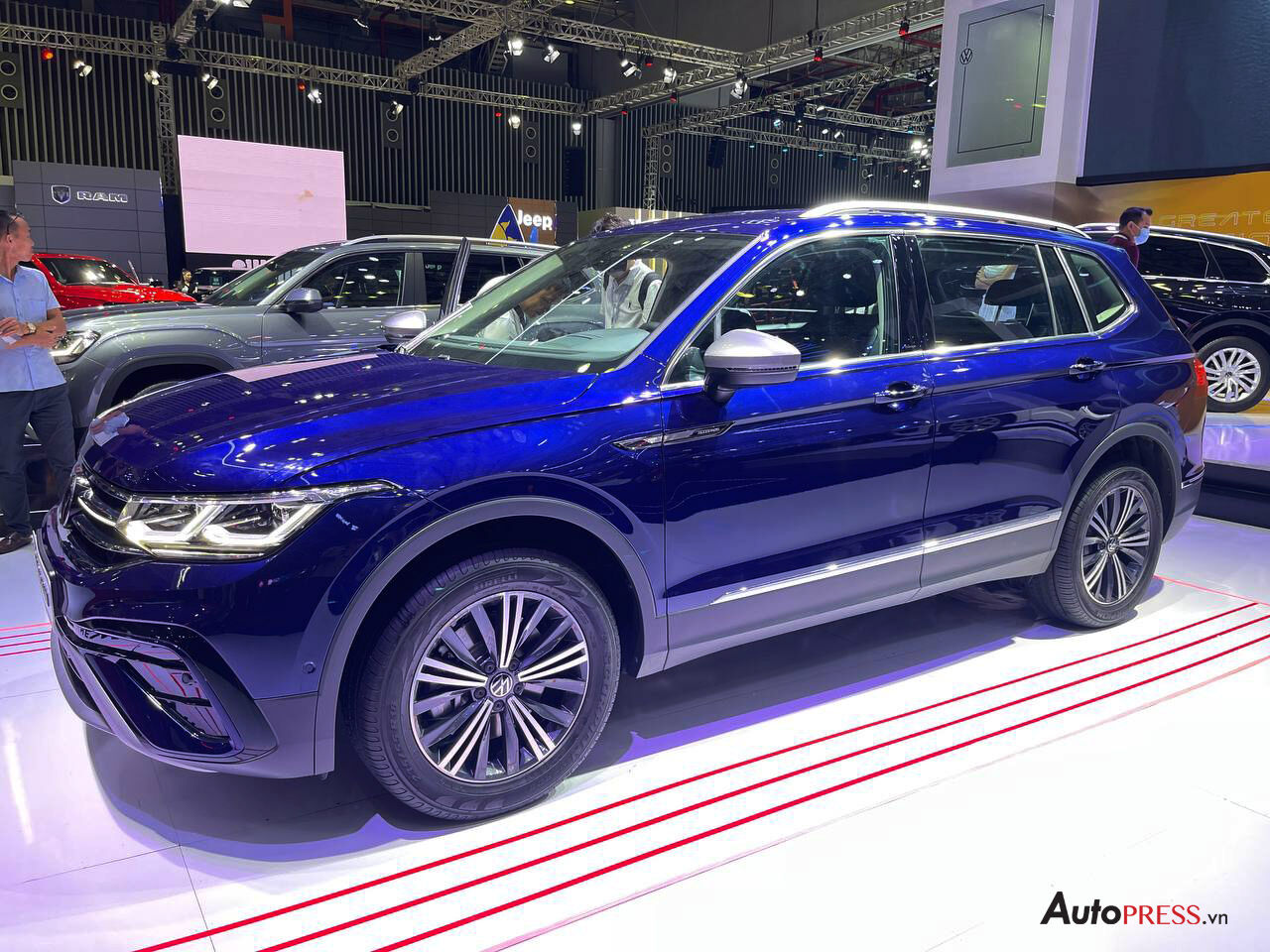 Volkswagen ra mắt xe Tiguan mới