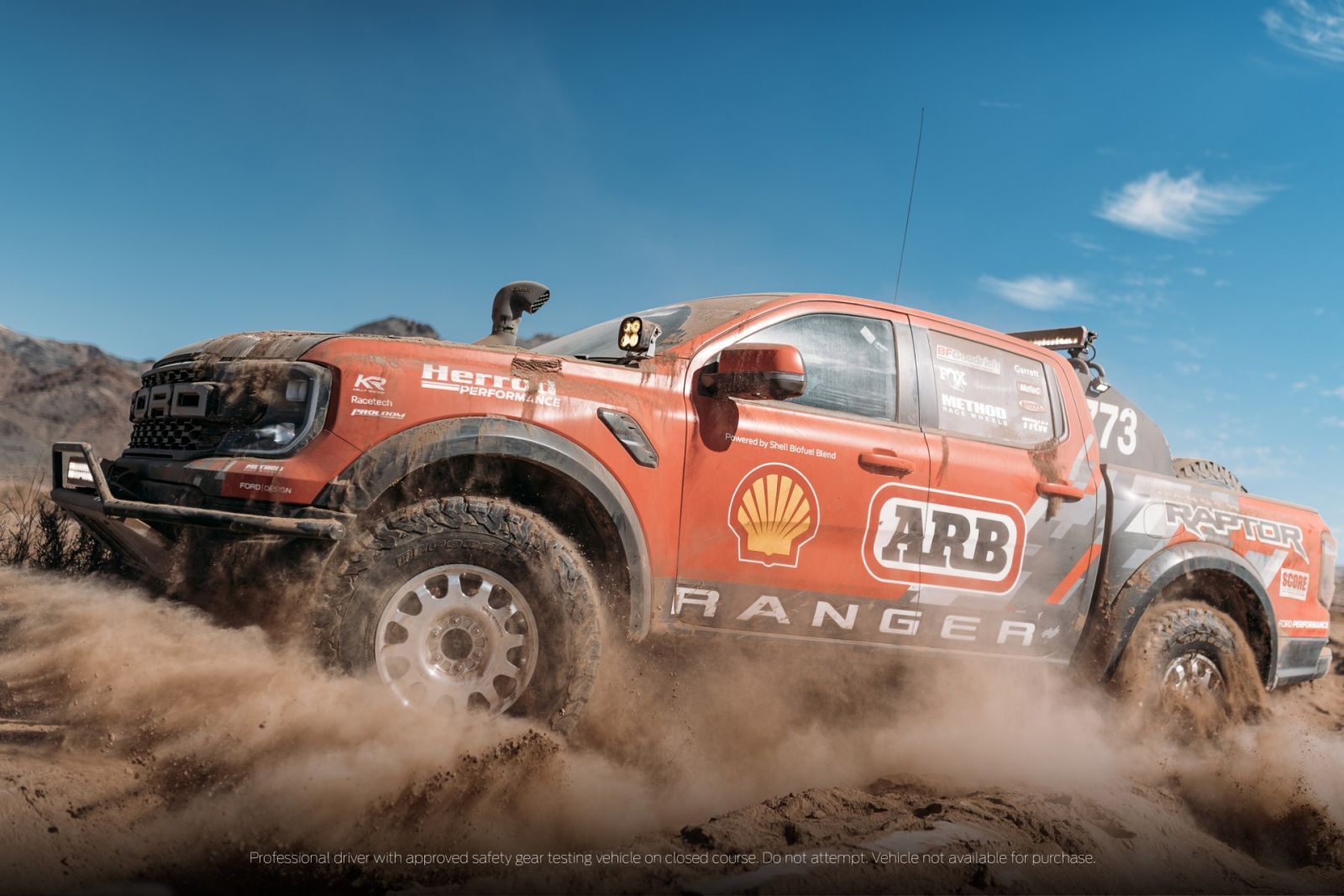 Ranger Raptor tham gia giải đua
