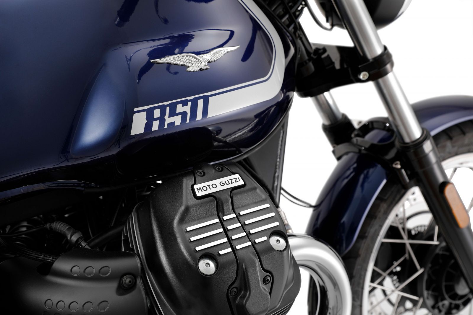 Moto Guzzi V7 mới