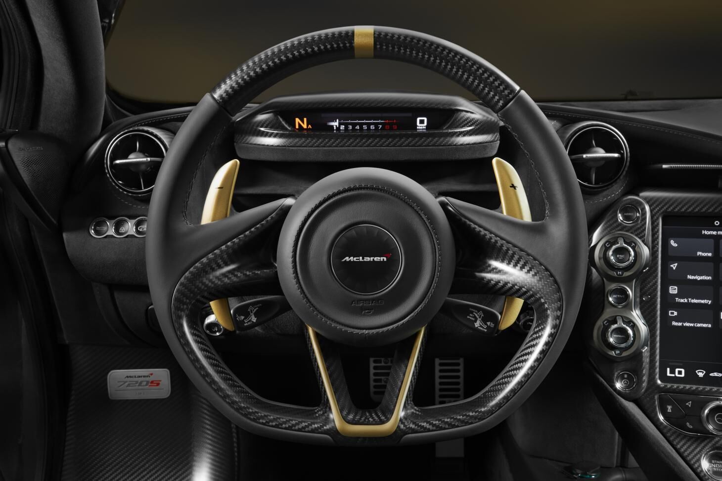 medium-8524-uniquesatinblackandgoldmsobespokemclaren720s_0.jpg