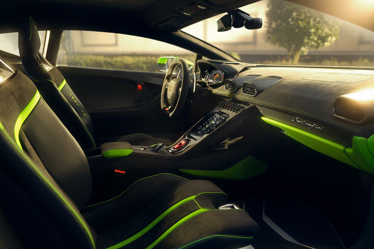Huracan Tecnica độc nhất Việt Nam