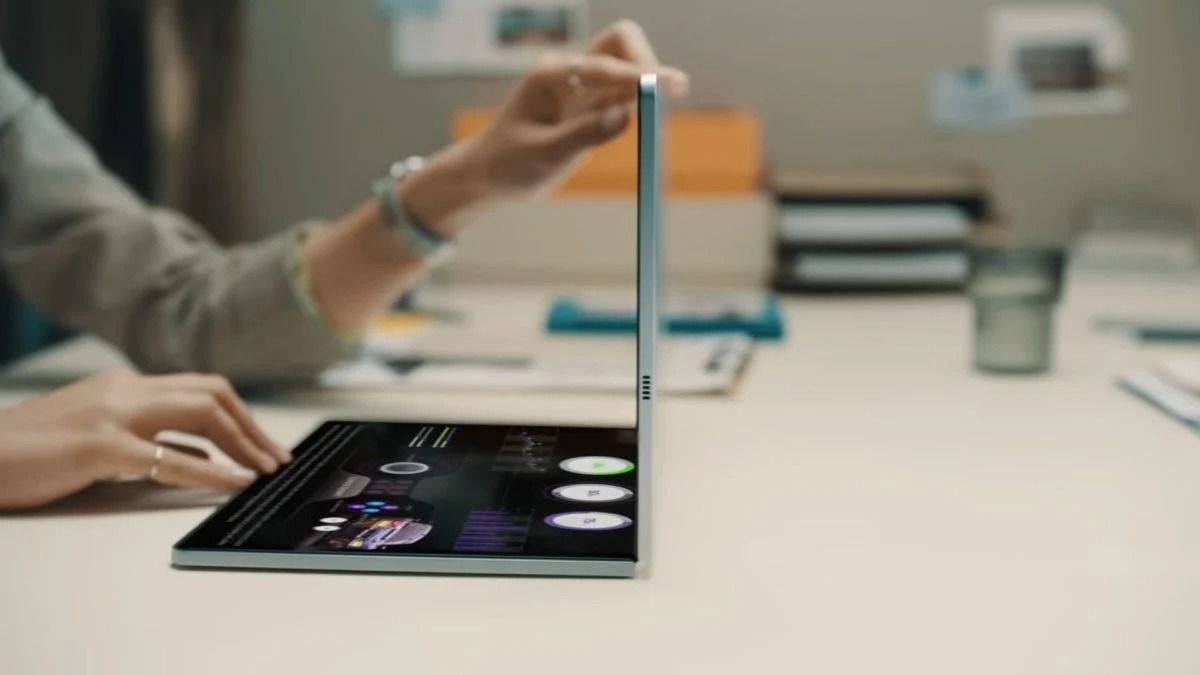 Laptop Samsung màn hình gập