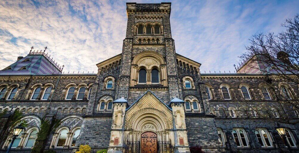 University of Toronto - Đại Học Toronto Canada - Tư Vấn Du Học Canada