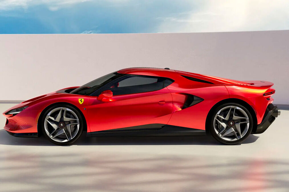 Xe Ferrari SP48 Unica