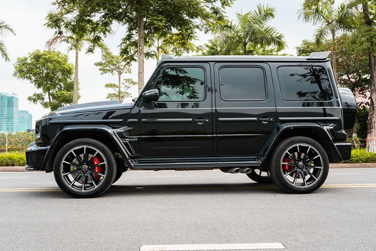 Cận cảnh Mercedes-AMG G63 độ Brabus hơn 12 tỷ đồng tại Hà Nội
