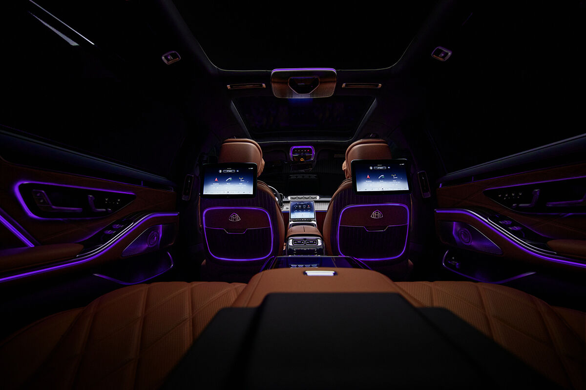 11.-Den-Ambient-Light.jpg